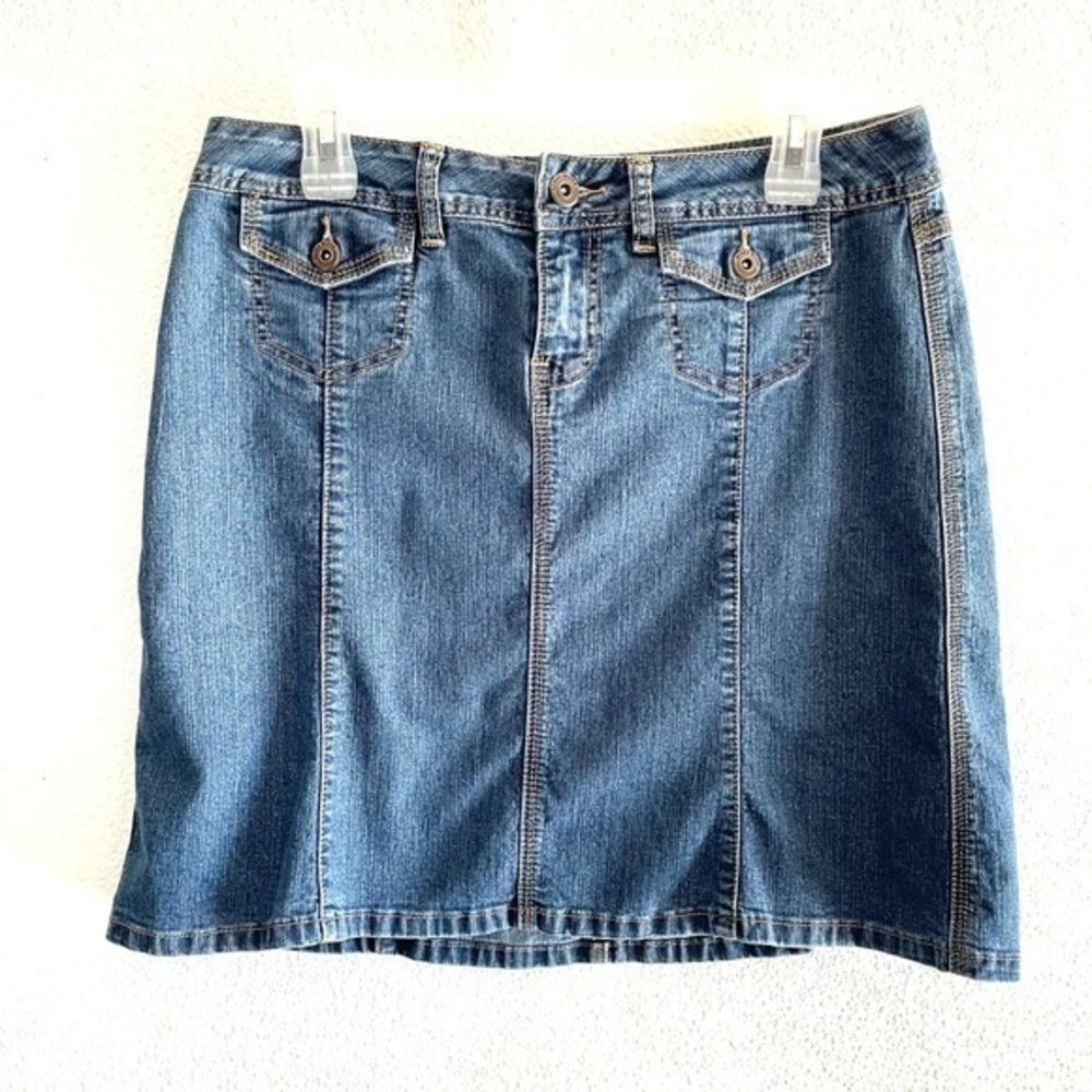 BACCINI medium wash denim A-line skirt size 10P